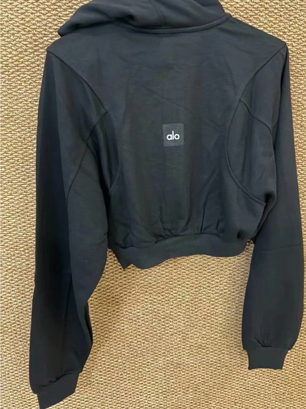 Alo Yoga Cropped Zipper Hoodie in Black Size small full zipper nwt